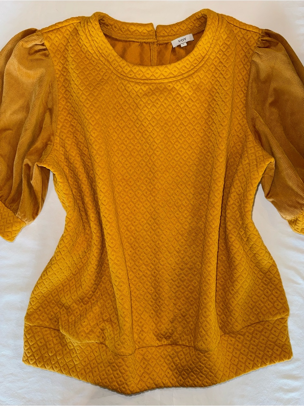 VOY Mustard Textured Puff-Sleeve Women's Top L